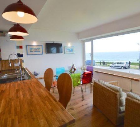 Foreshore At Fistral New Quay Exterior foto